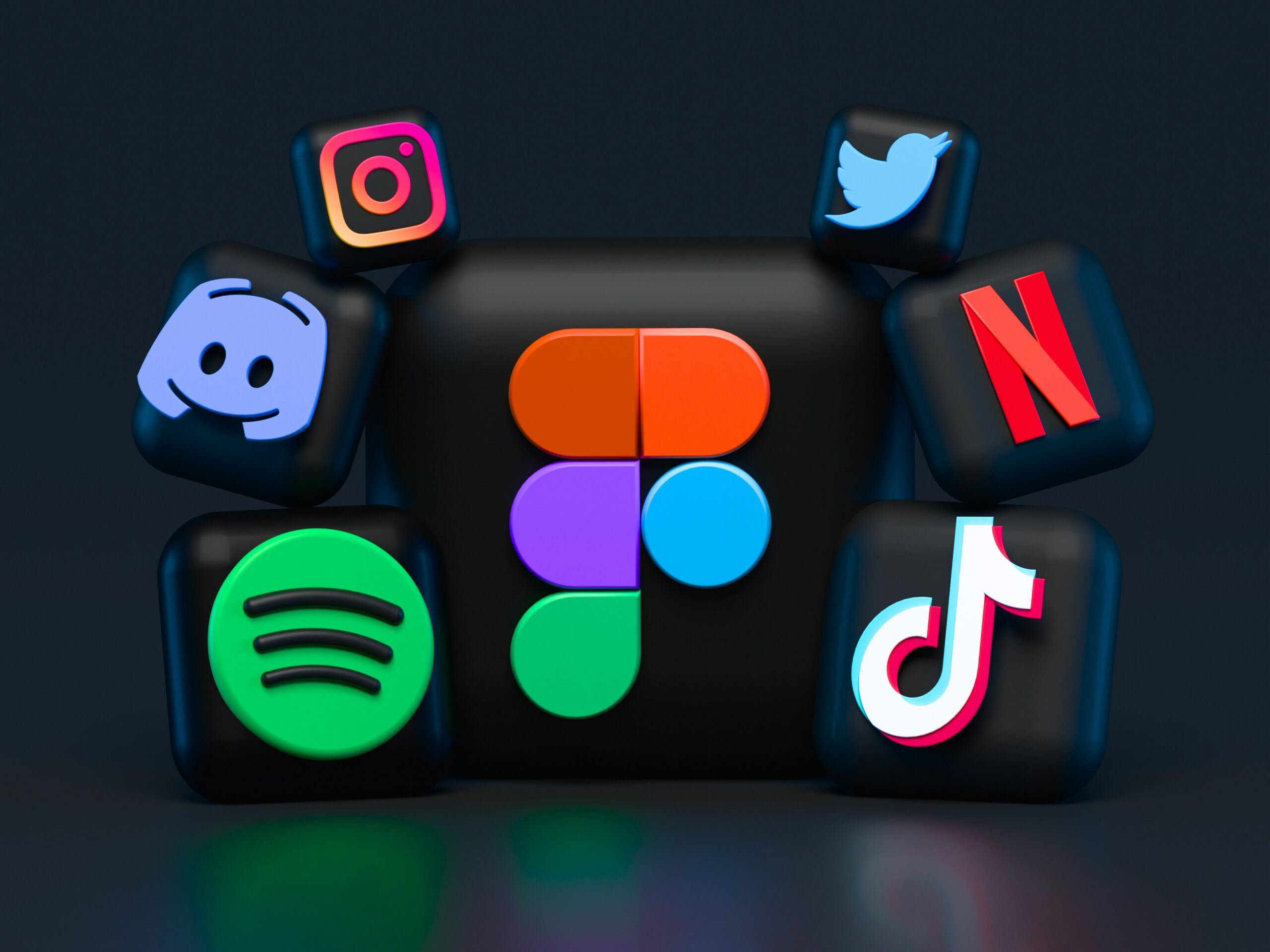 Social media app icons: Instagram, Twitter, TikTok, Spotify, Netflix, and Discord. Social Media Strategy.